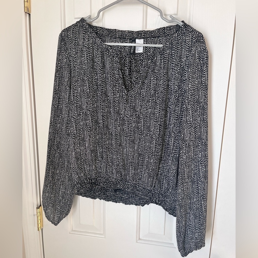 H&M Divided Smocked Polka Dot Top